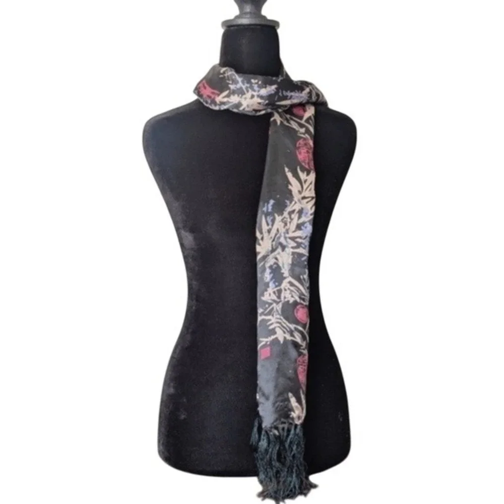 Vintage Y2K 90s Boho Eccentric Eastern Asia Print Tassel Fringe Satin Silk Scarf